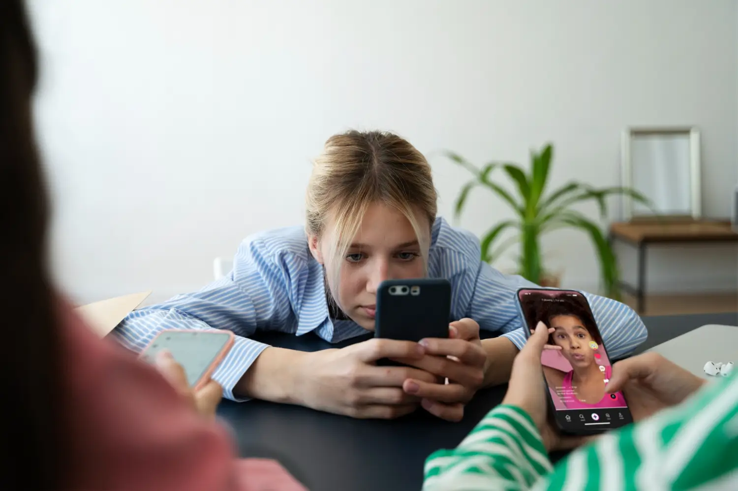 Signs of Smartphone Dependency