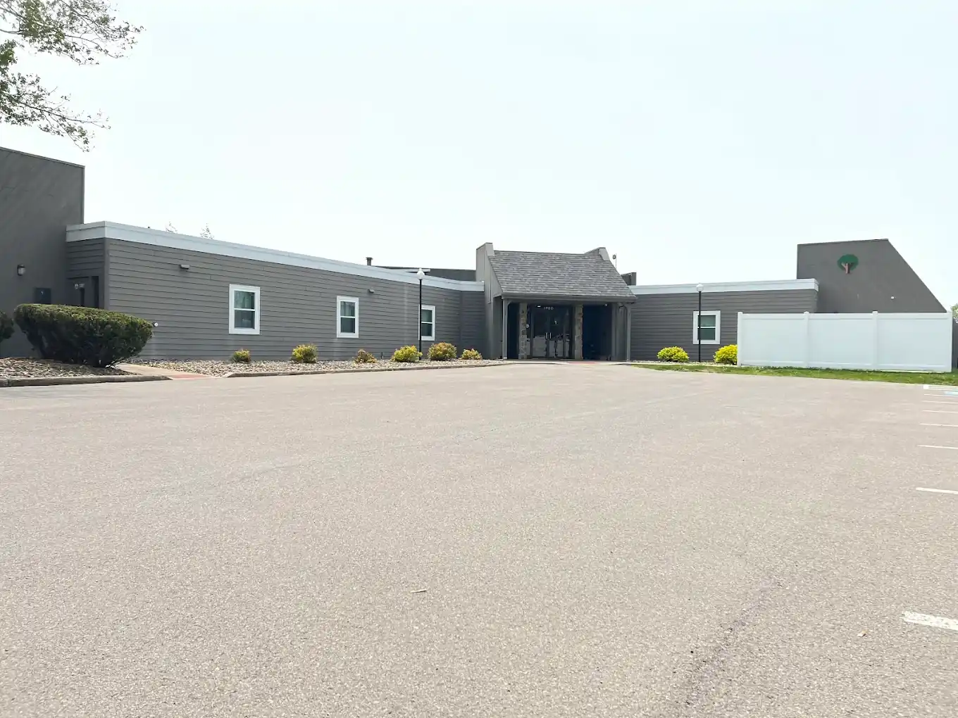 Resolutions Recovery Center