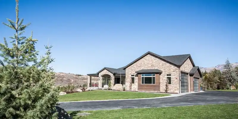 Turning Point Centers Lone Peak