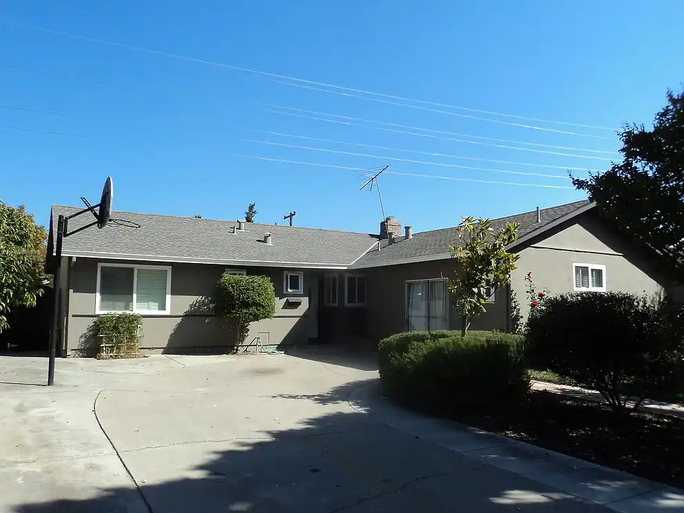 Second Chance – The La Jolla SLE House